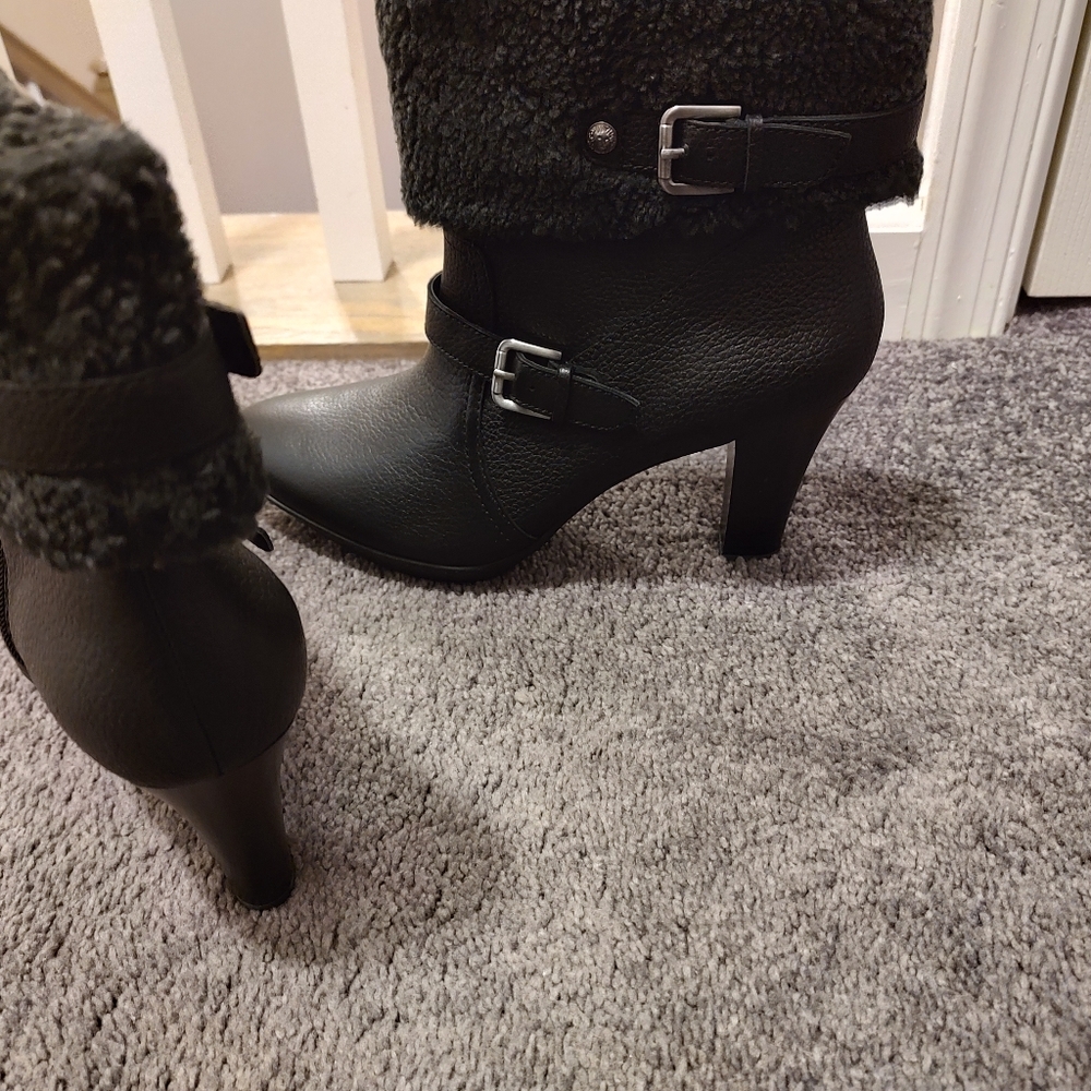 New ak Anne Klein boots sz 9.5m - Picture 2 of 6